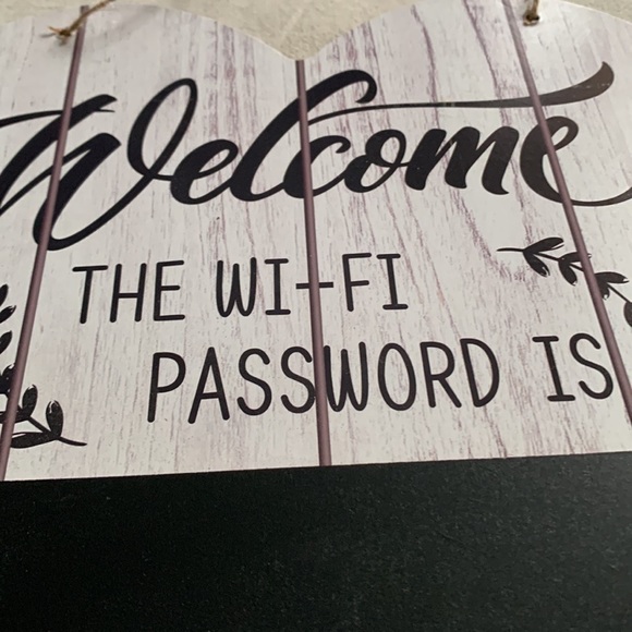 Rustic wooden sign to share your HOME or BUSINESS WIFI password - Picture 10 of 10